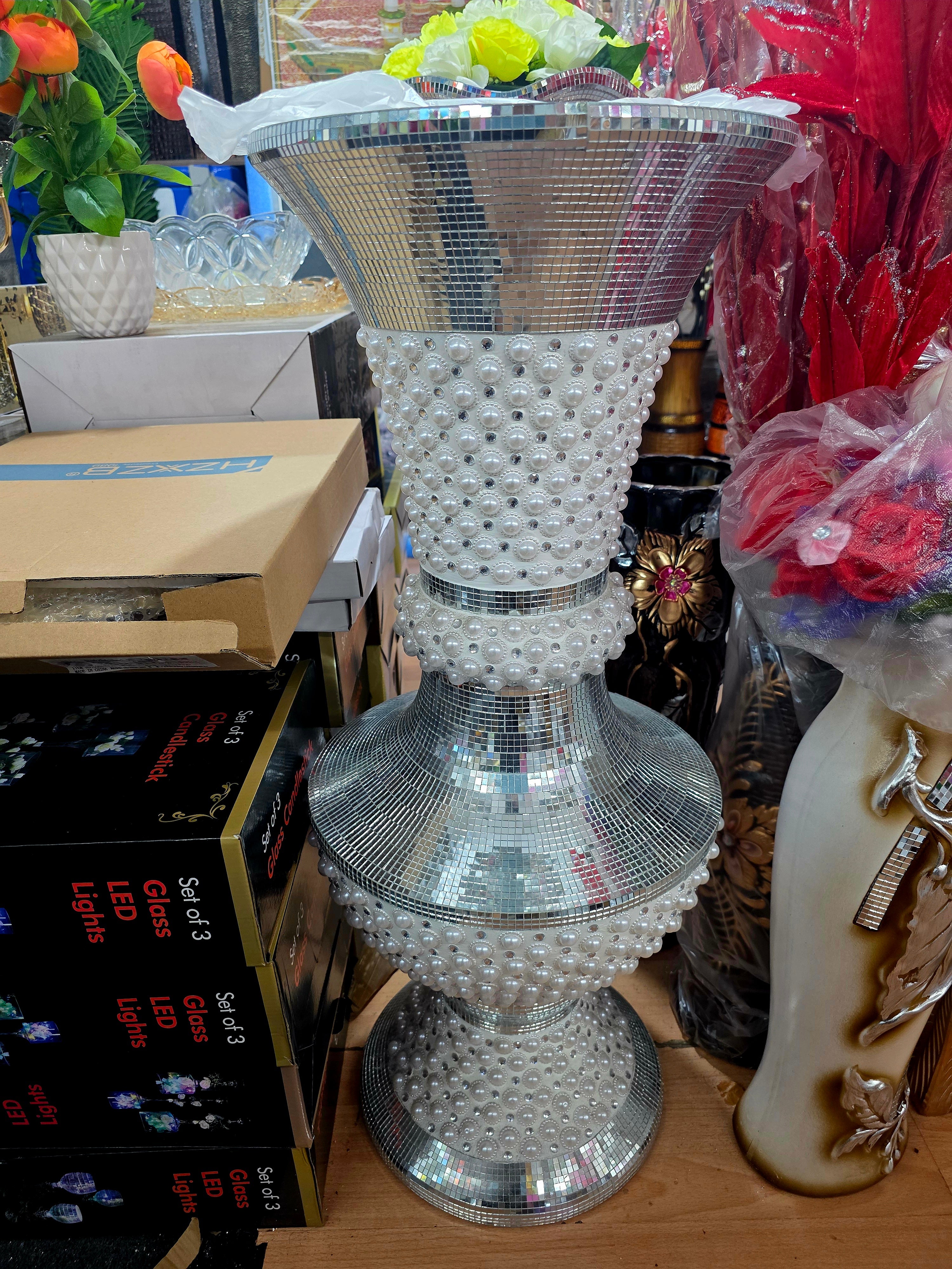 Shiny and decorated vases