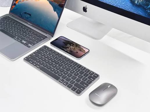 Macbook keyboard with mouse