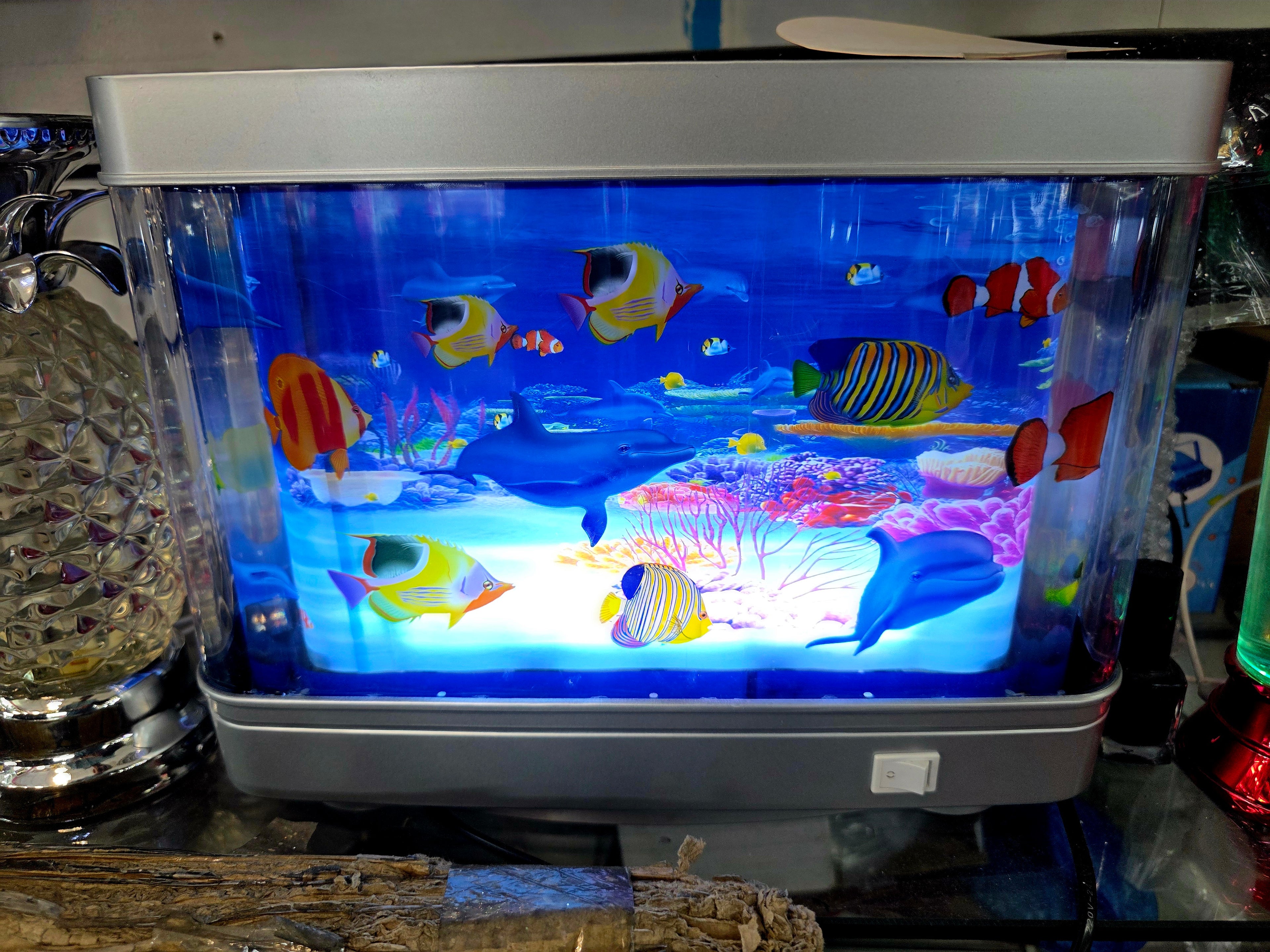 Water glowing for decoration