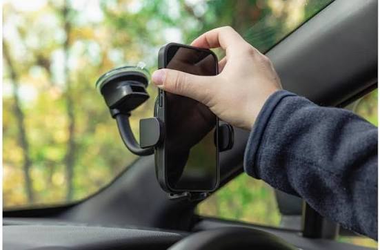 Car phone holder elastic