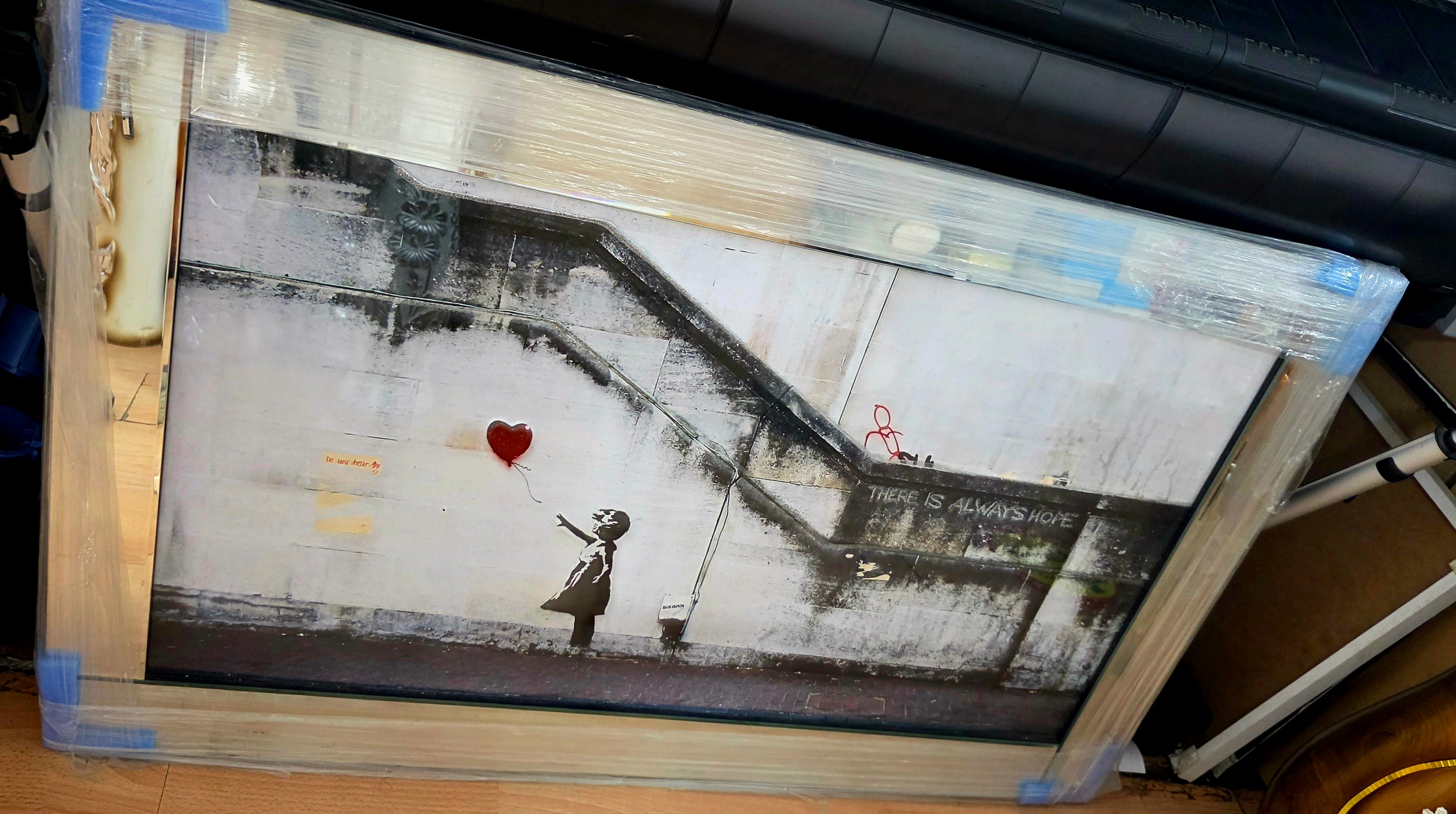 Wall painting 32"