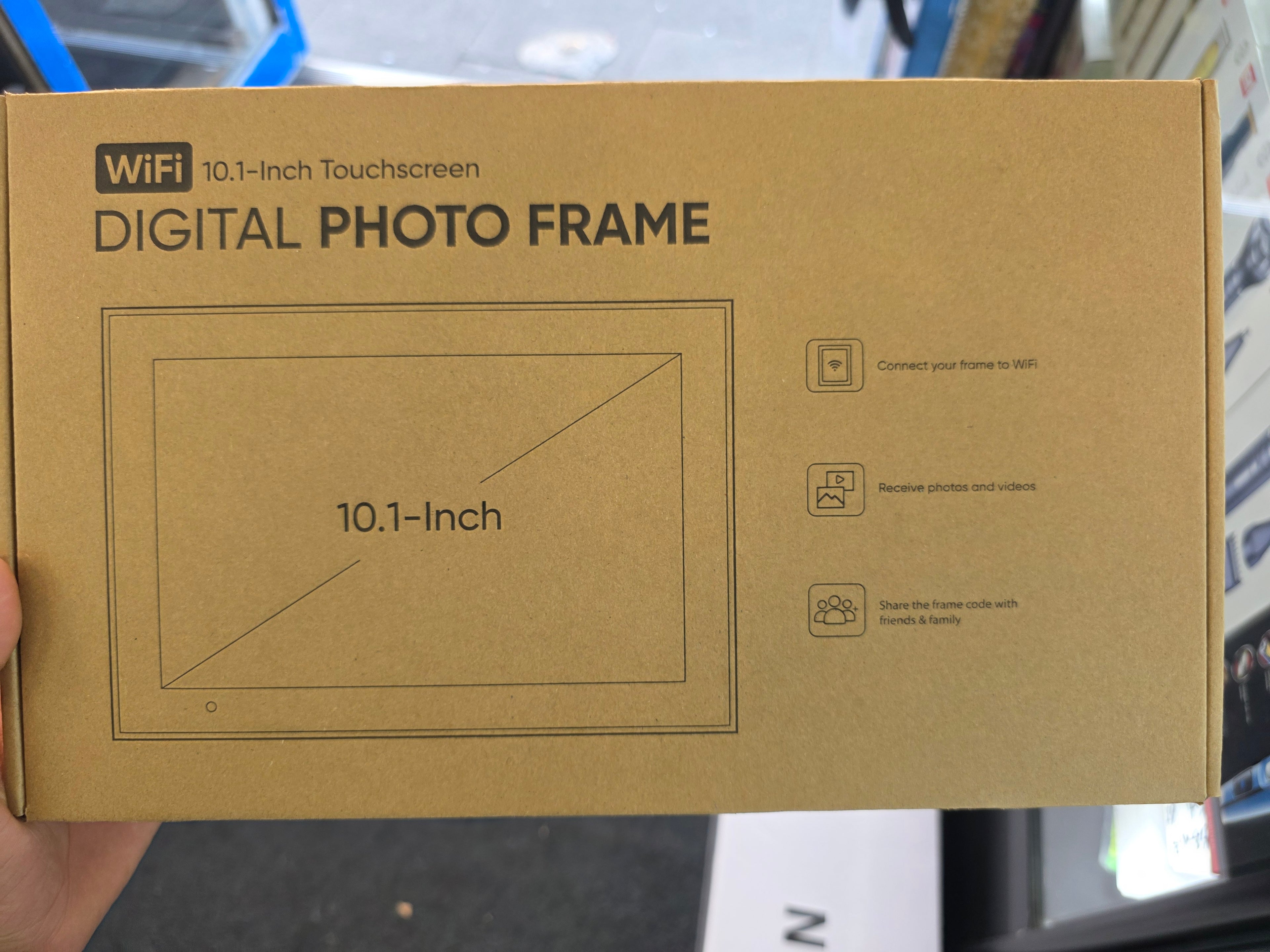 Digital photo frame