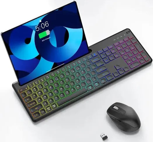 Keyboard with holders RGB and mouse